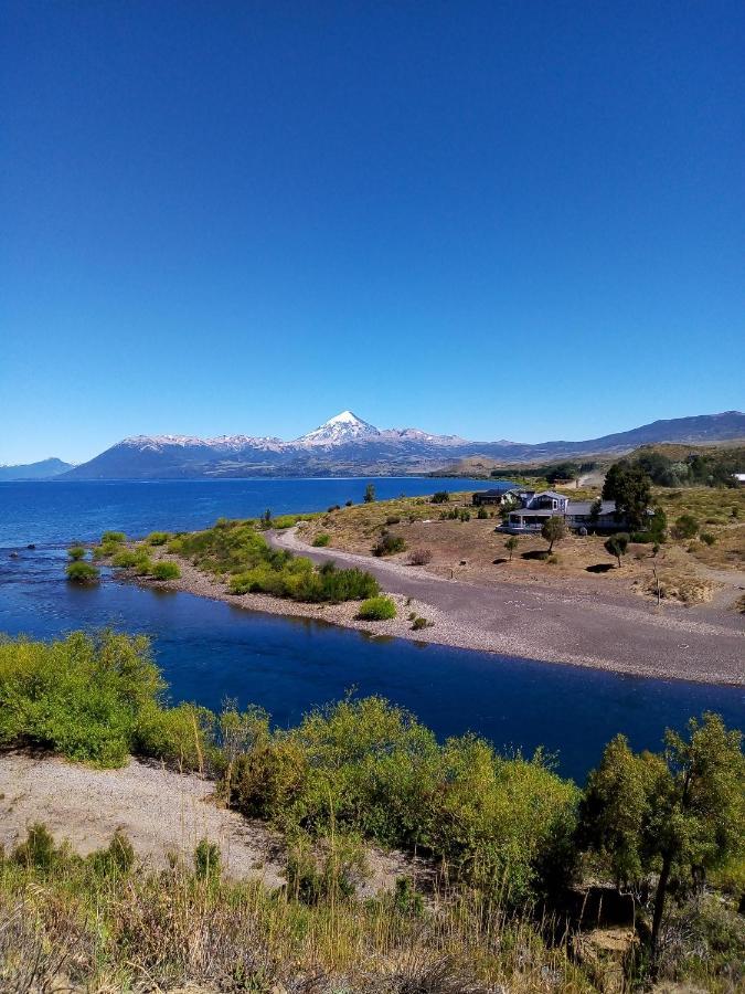 Готель La Berendina Huechulafquen Lake Екстер'єр фото
